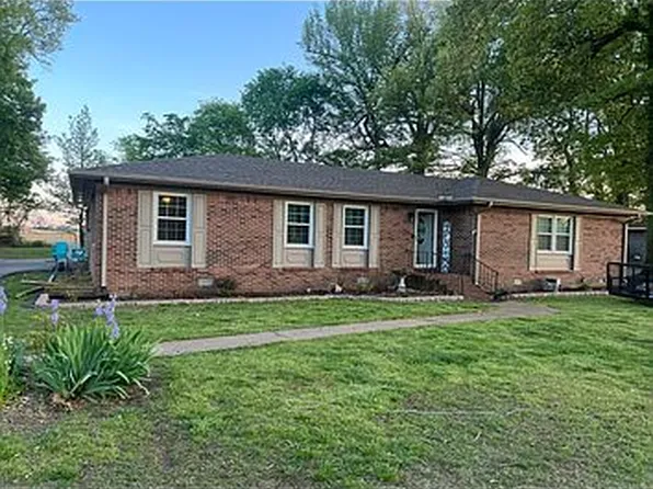161 Cedar St, Union City, TN 38261