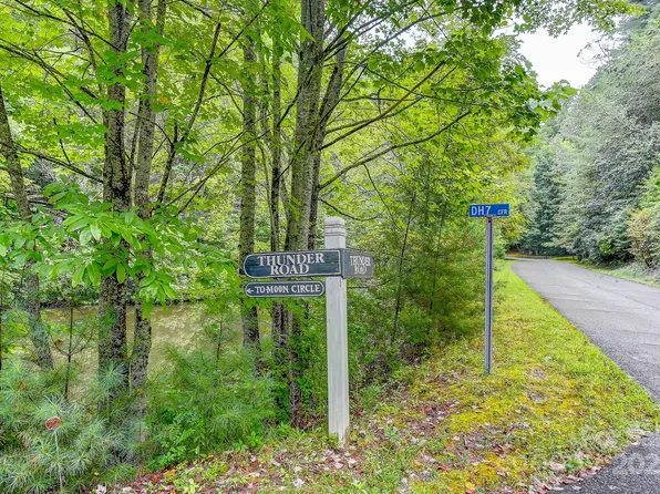 99999 Thunder Rd, Brevard, NC 28712