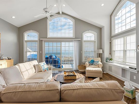 4th image of 5208 Marine Pl
