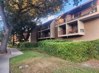 1600 Carmel Dr APT 15, Walnut Creek, CA 94596