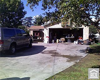 1st image of 4811 Stewart Ave
