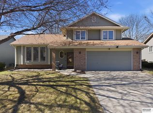 5820 S 115th Cir, Omaha, NE 68137