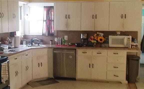 5th image of 6979 Hardisty St