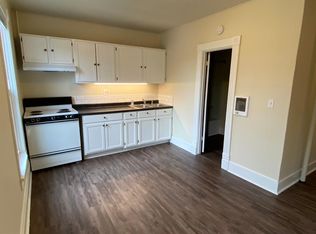 214 3rd St, Baraboo, WI 53913