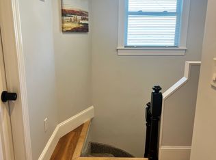 29 Peacevale Rd FLOOR 2, Dorchester Center, MA 02124