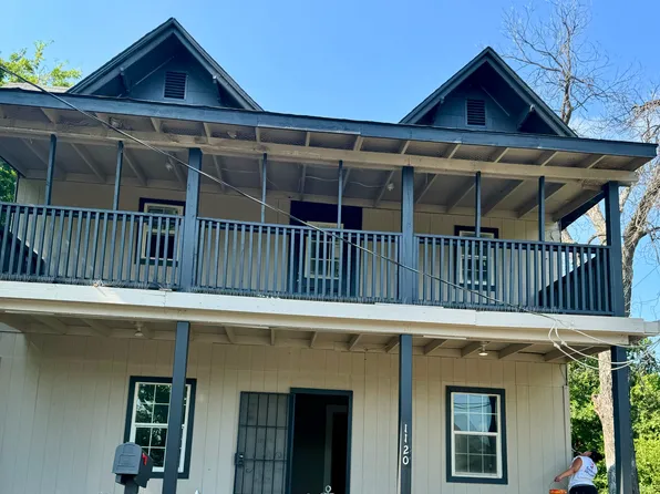 1120 Menchaca St, San Antonio, TX 78207