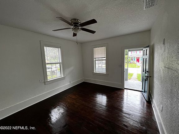 2nd image of 1456 E 16th St