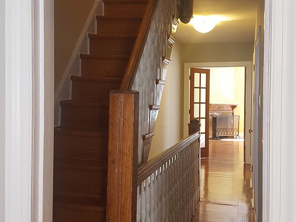 5th image of 267 S 21st St