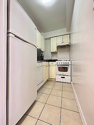2nd image of 342 E 67th St APT 5C