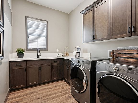 Villosa at Sea Haven Alder Model Laundry Room
