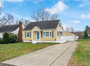 556 Kruger Ave, Akron, OH 44319