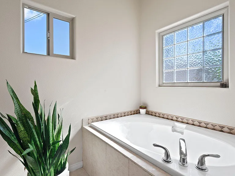 54880 Avenida Ramirez — Photo 22