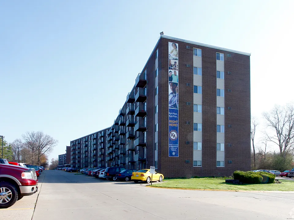 College Towers Apartments