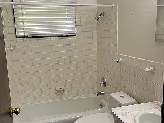 5th image of 1804 Western Ave #31
