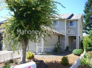 1262 Marlene Ct, Rohnert Park, CA 94928
