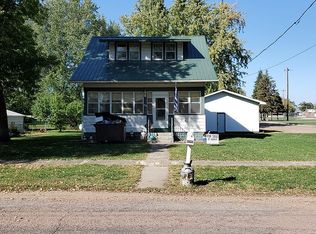 306 E 14th Ave, Tyndall, SD 57066