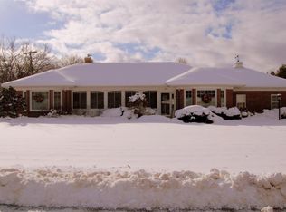 3014 Brentwood Dr SE, Grand Rapids, MI 49506