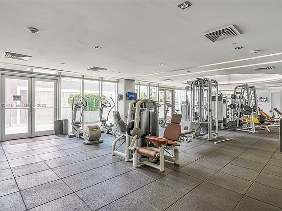 3rd image of 500 Brickell Ave #Penthouse 3