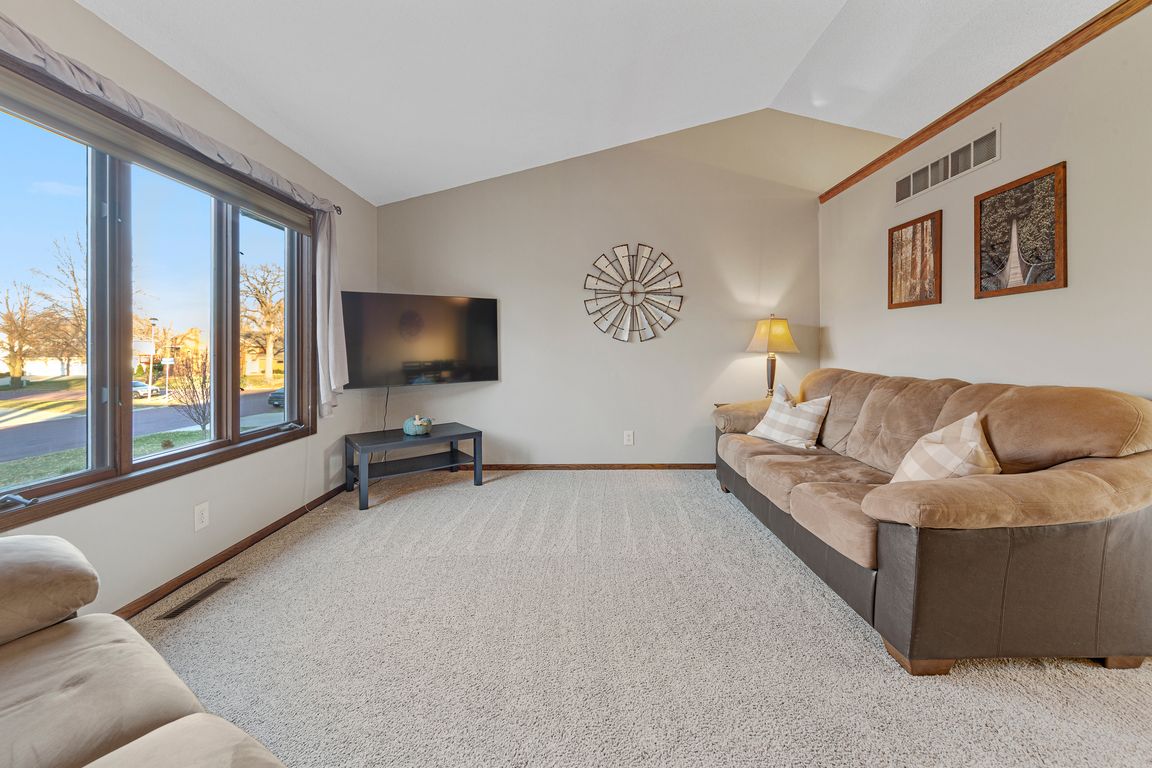 next background image