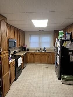 5th image of 514 Brooklyn Ave
