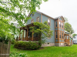 107 Van Dam St, Saratoga Springs, NY 12866