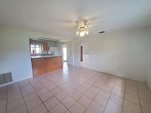 4th image of 5482 Lake Tyner Dr
