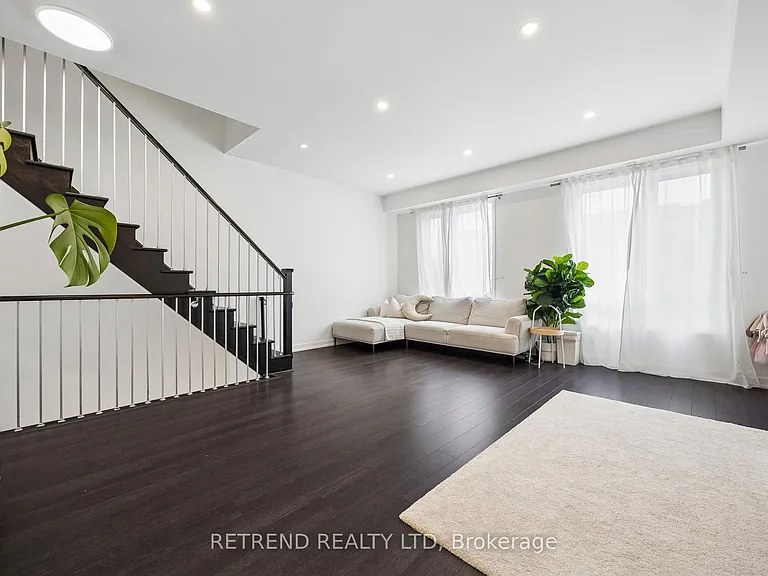 192 Salterton Cir — Photo 9