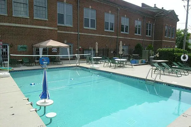 Common area - swimming pool