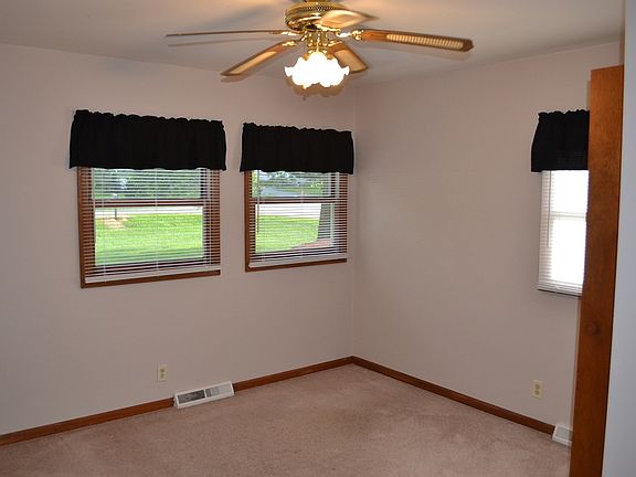 bedroom 1 carpet has been replaced with engineered flooring