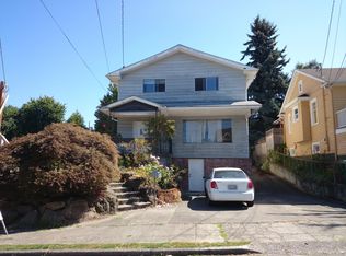 5540 Canfield Pl N, Seattle, WA 98103