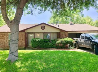 5018 David Scott Dr, Kirby, TX 78219