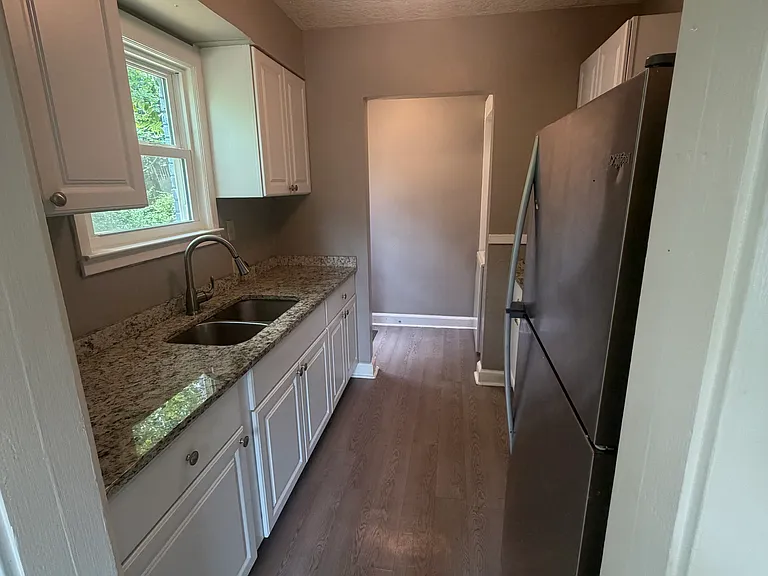141 Barnett Pl — Photo 18