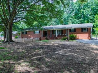 706 Archer Rd, Spartanburg, SC 29303