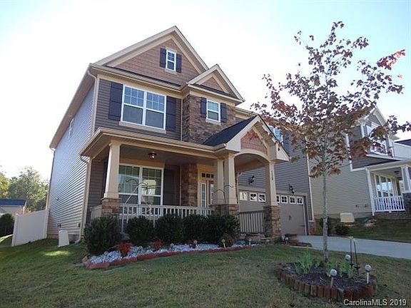 2nd image of 130 Sand Spur Dr