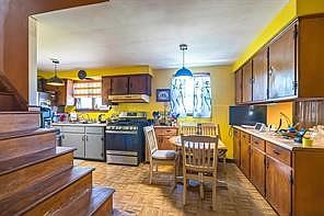 5th image of 2023 Prospect Ave