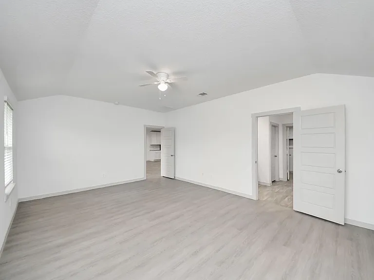 7803 Golden Rubia Ln — Photo 19