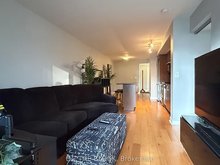 320 Richmond St E #313 — Photo 18
