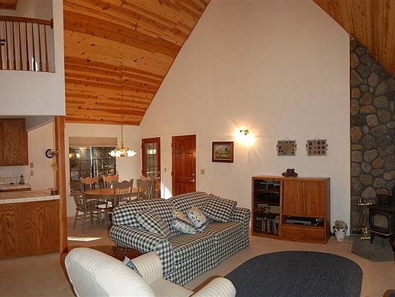 1st image of 2798 Shoshone Dr