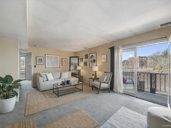 2nd image of 37 Harbor Lane #2A