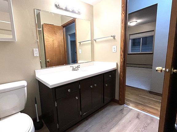 4th image of 8617 W Greenfield Ave APT 1