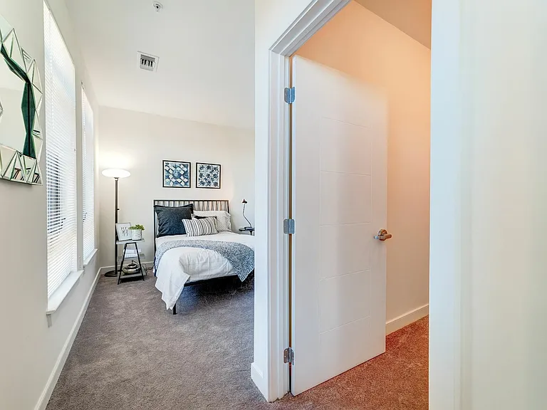 Maple View Flats — Photo 8