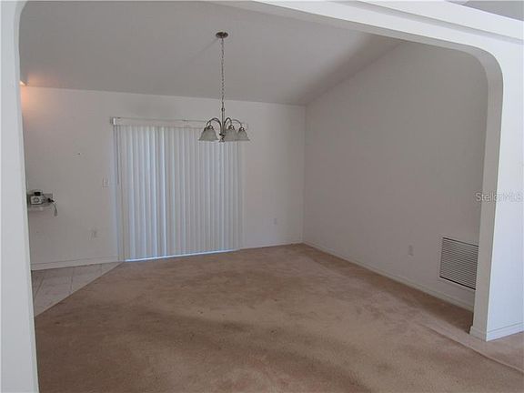 3rd image of 23637 Brooklyn Ave