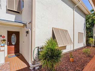 1715 SE 46th Ln APT 2, Cape Coral, FL 33904