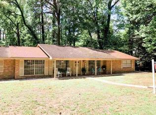 1203 Maple Ln, Jasper, TX 75951