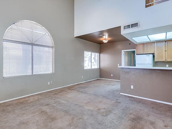 4th image of 500 N Roosevelt Ave Unit 69