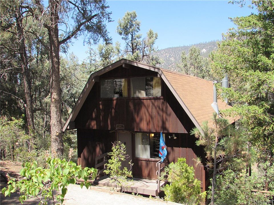 1st image of 2421 Ironwood Dr