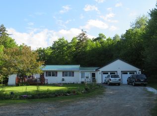 74 E Main Rd, Peru, MA 01235