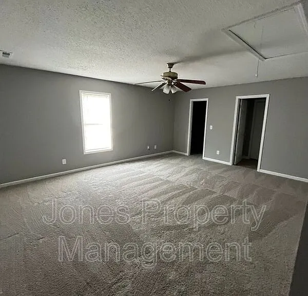 810 Pine St #PINE STREET — Photo 9
