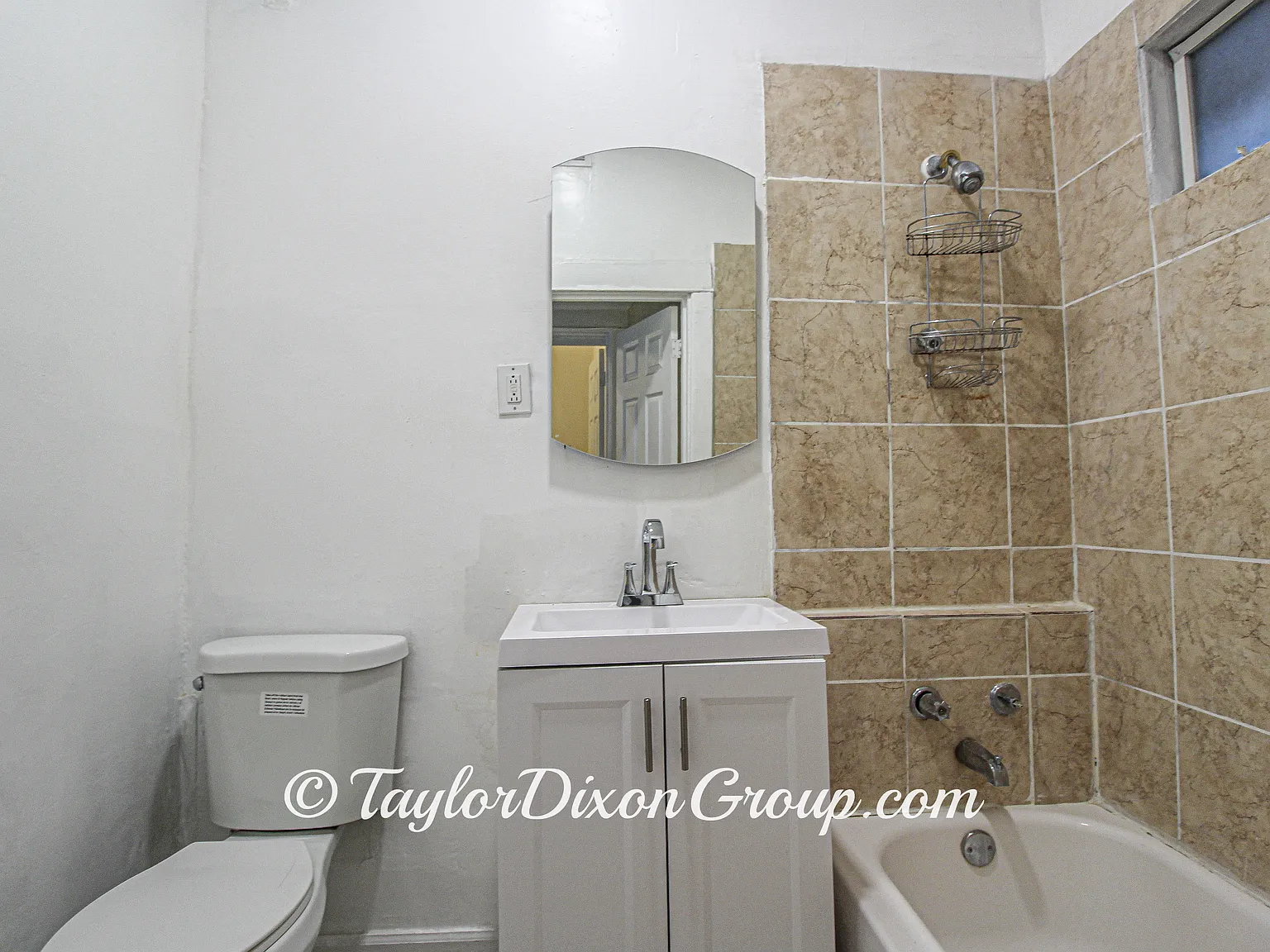 3 bed, 1200 sqft, $1,500 — Photo 4