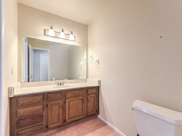 3953 Landsdown Pl — Photo 14